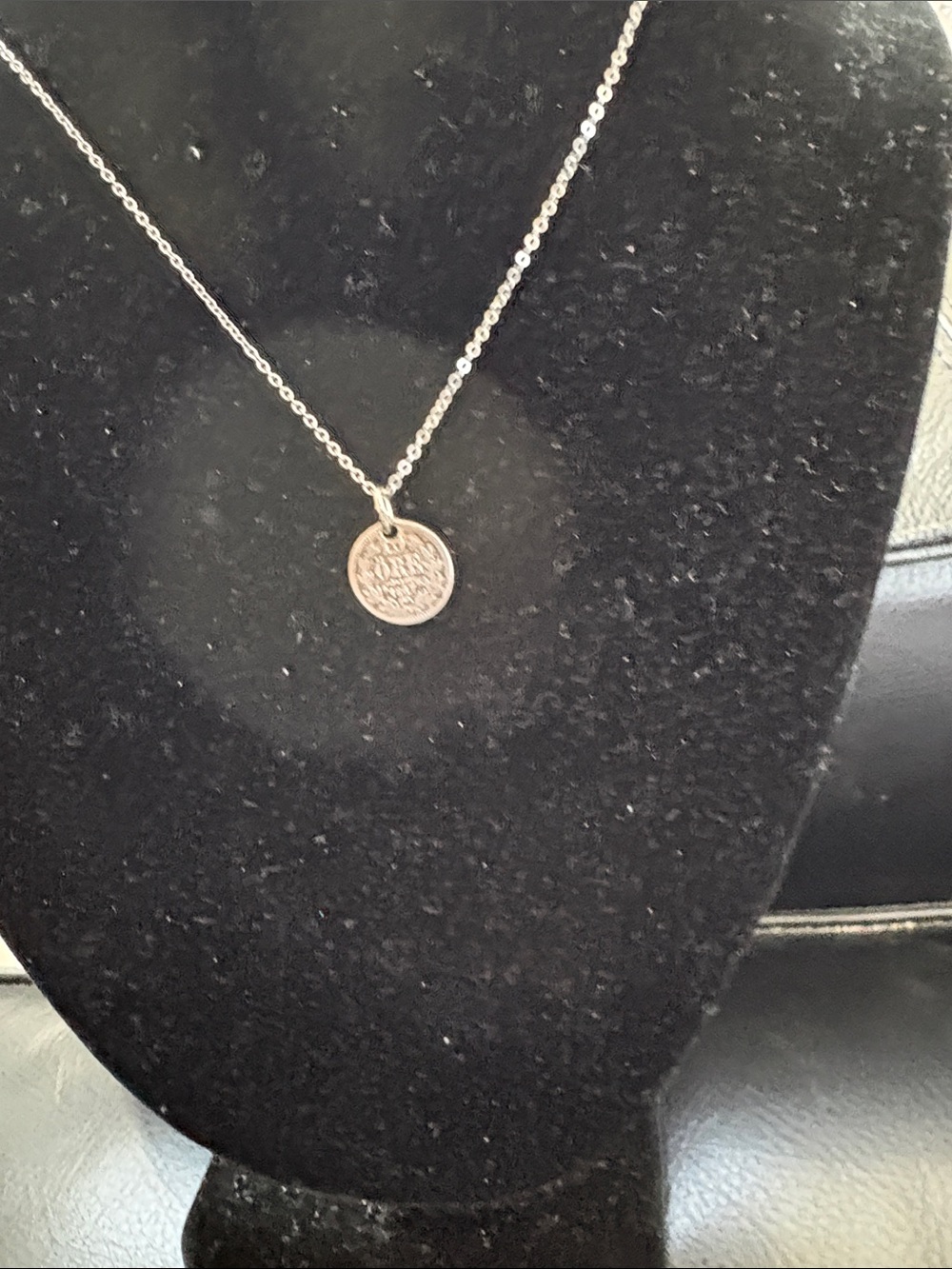 Silver Swedish 10 Ore 1859-1872 Pendant King Carl XVS And Chain - Picture 3 of 10